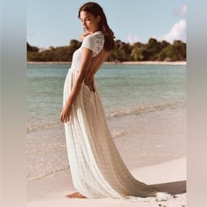 NWOT! Free people serenity boho backless maxi dress in marshmallow. Size L